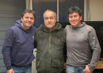 A ponerse la mano en el corazón cabros con “Canica”