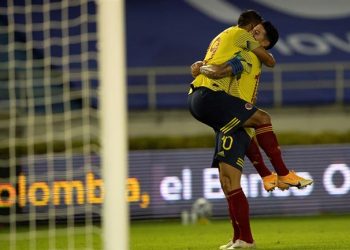 Colombia enfrenta a la Roja con la moral por las nubes