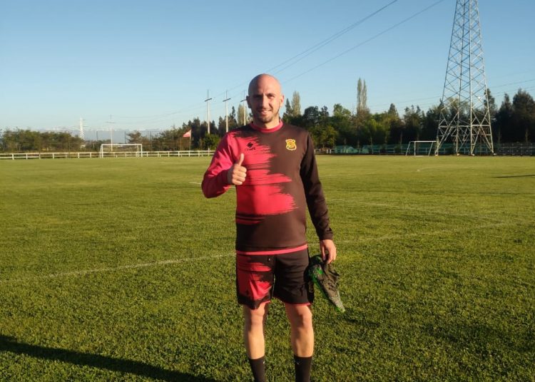 Enzo Ruiz: “Confío en el objetivo que se traza el Club, que es pelear el ascenso”