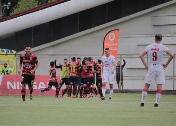 Triunfo agónico del Rojinegro en el redebut del torneo de la “B”
