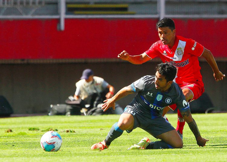 Curicanos van por un triunfo que los mantenga en la zona de avanzada