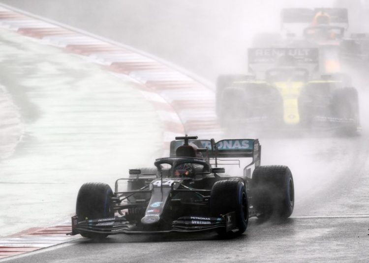 Lewis Hamilton ganó en Turquía y gritó campeón