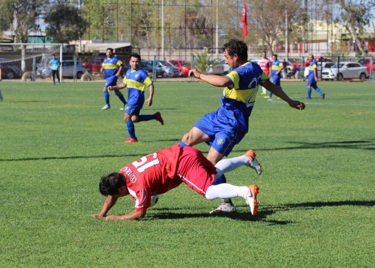 Viejos Cracks quieren estirar el chicle al máximo para realizar la Copa de Campeones