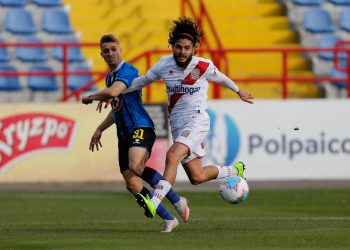 Curicanos sumaron tercera derrota en línea en duelo marcado por casos de Covid-19