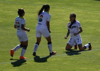 Santiago Morning dio la vuelta olímpica en el fútbol femenino de la ANFP