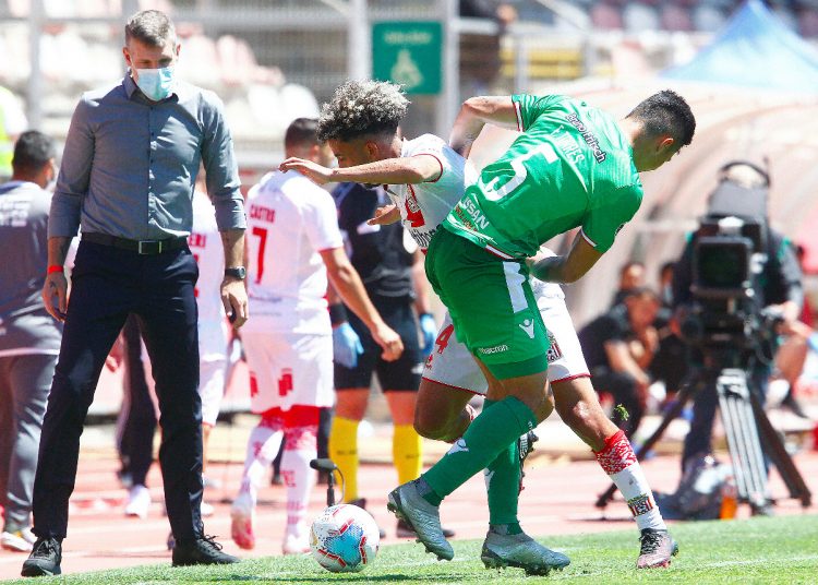 Palermo debutó con goleada en la banca del “Curi”  