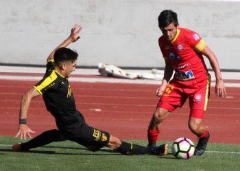 Independiente se quedó con las manos vacías y perdió en la agonía con el Vial