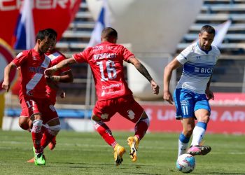 Curicó conquistó punto valioso ante el puntero de la competencia y de visita