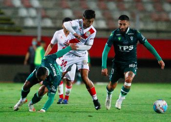 Curicó Unido perdió y se complica con el descenso 