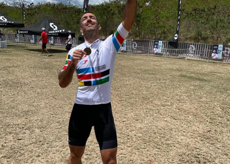 Javier Carrión dejó en alto el nombre del Maule en Panamericano XCO de Cross Country Olímpico  