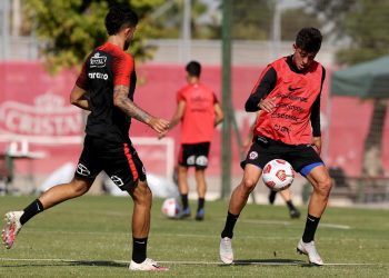 Jugador del “Curi” será parte del primer amistoso de La Roja de Martín Lasarte