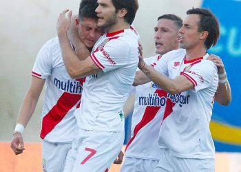 Curicó tendría definida su formación para enfrentar al actual campeón del fútbol chileno 