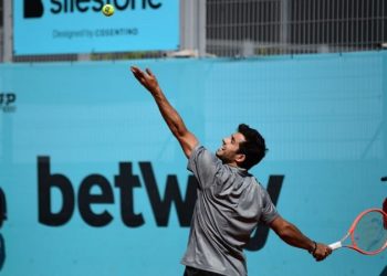 Garín enfrentará a Top Ten en la tercera ronda del Masters 1000 de Madrid  