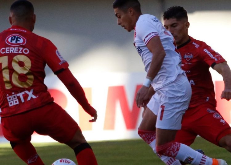 “Curi” otra vez tropezó y ahora ante un clásico rival