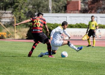 Rojinegro tendría formación definida para ir a romper el maleficio de “La Pintana”  