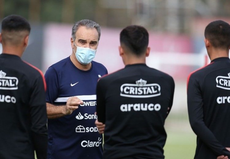 Novedades tendría la nómina de la Roja en la doble fecha de Clasificatorias