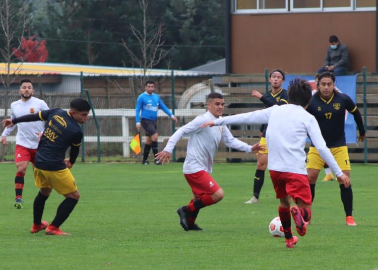 Rangers midió fuerzas ante Fernández Vial en duelo amistoso