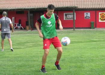 Jugador extranjero se despide de Rangers: “No pude demostrar lo que venía a hacer”  