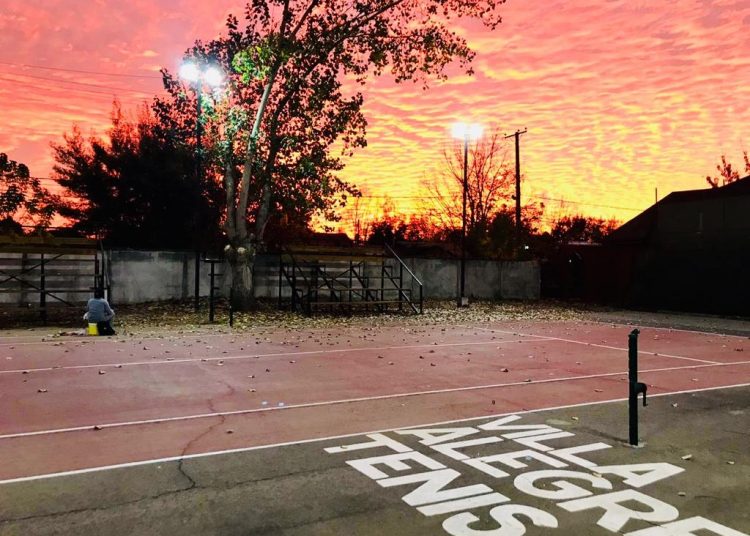 Tenistas villalegrinos vuelven a la cancha con una serie de protocolos