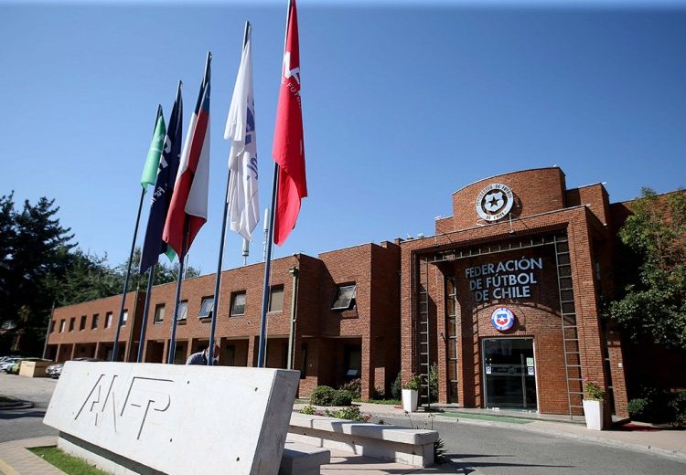 ANFP trabaja en la adaptación de protocolos para el regreso del público a los estadios