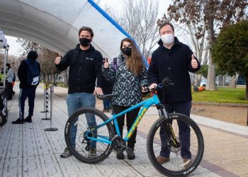 Talquinos cuentan con punto de mantención gratuito para sus bicicletas