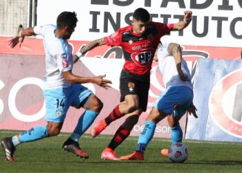 Marcoleta ensayó nuevo esquema para enfrentar a San Marcos 