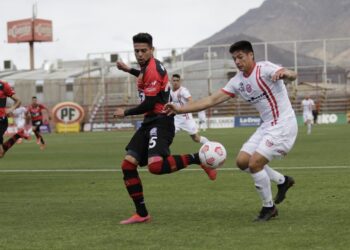 No hay caso: Rangers cayó y desperdició una nueva opción de meterse en la pelea 