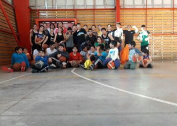 Atlético Comercio está apostando a la masificación del básquetbol maulino  