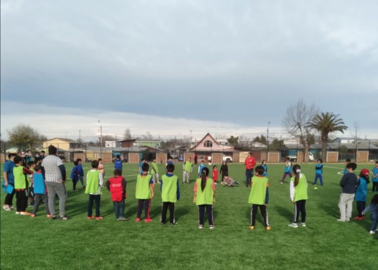 Club Daniel Rebolledo inauguró escuela de fútbol gratuita para sus brocas