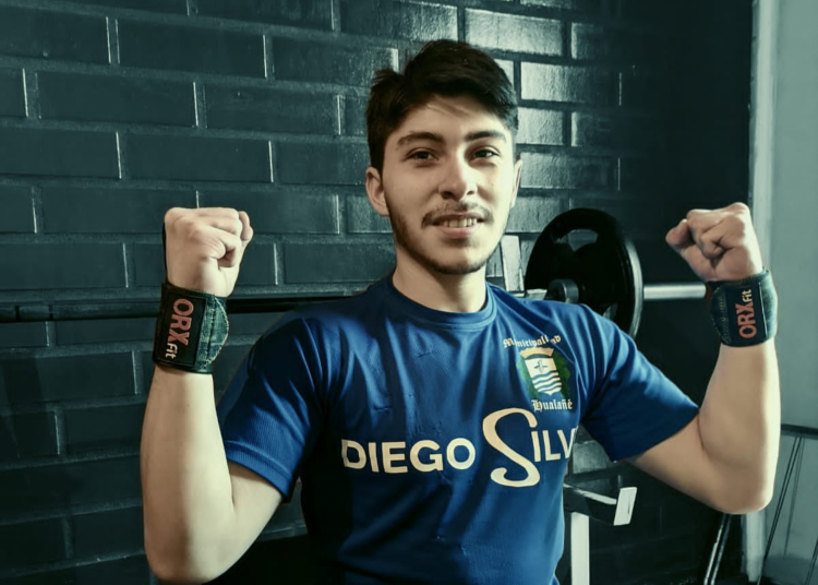 Diego Silva: El maulino que se quiere ganar un nombre en el para-powerlifting nacional