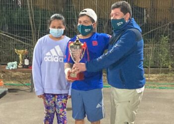 Certamen tenístico cerró celebración de las Fiestas Patrias en Villa Alegre