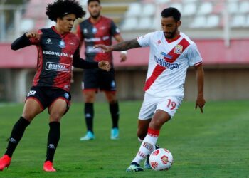 Curicó Unido vuelve al ruedo en el norte del país con la intención de triunfar