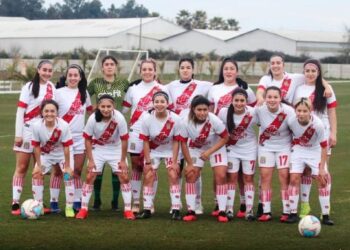 Albirrojas jugarán por primera vez en la historia en el Estadio La Granja
