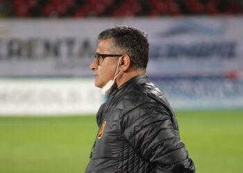 Ronald Fuentes: “La gente que está encargada del Club tiene que saber bien qué es lo que quiere”