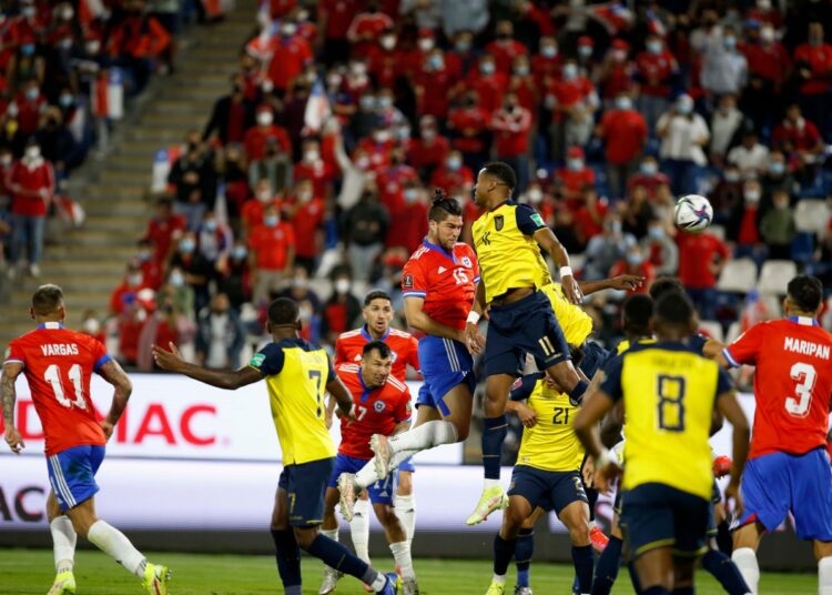 La Roja cayó en un  partido para el olvido