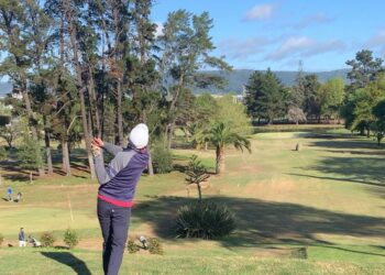 Golfistas talquinos buscan mejorar y ser precisos en las en el Circuito de Golf Sur