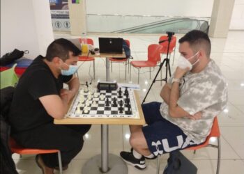 Torneo organizado por Bobby Fischer colocó en competencia a destacados ajedrecistas