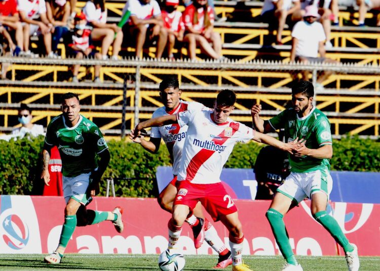 ¡Desenlace dramático: Curicó Unido jugará la promoción!