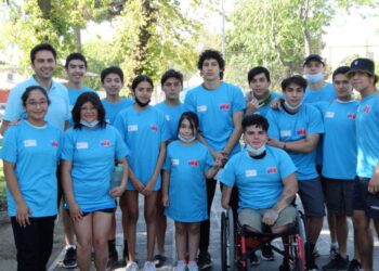 Promesas de la natación recibieron estímulos para seguir proyectando sus carreras