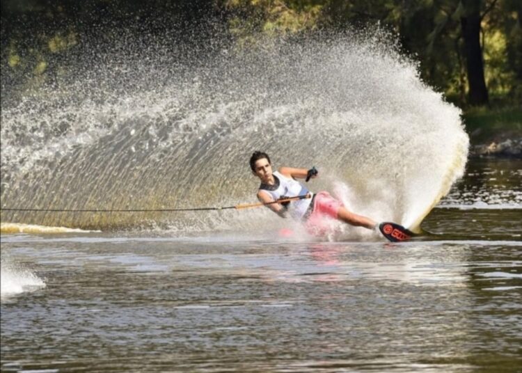 Santiago Barrientos se proyecta al futuro y quiere resaltar en la especialidad de salto
