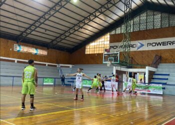 Truenos comienza el sueño de quedarse con el Top 4