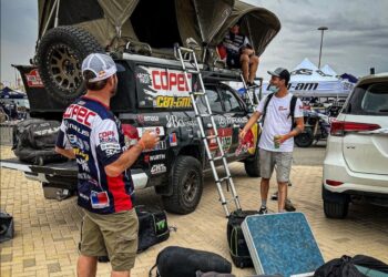 “Chaleco” López ya está en Arabia para encarar su próximo desafío: el Dakar 2022