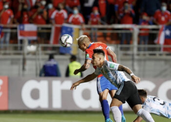 Chile complicó sus posibilidades de llegar a Qatar