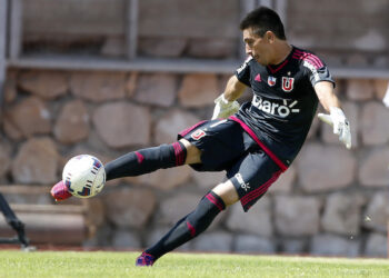 Rangers apostaría por experimentado arquero