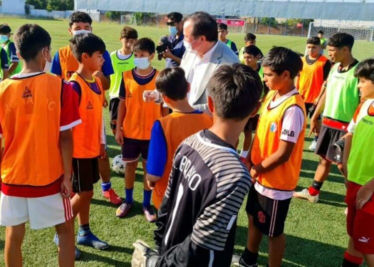 Escuelas de verano parten en Talca y recibirán a más de 400 menores