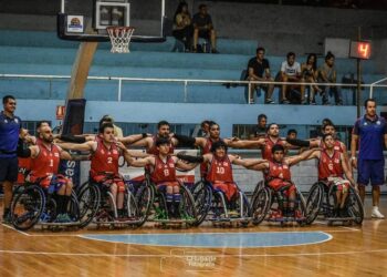 Encuentro de básquetbol en silla de ruedas destaca en la agenda de este sábado