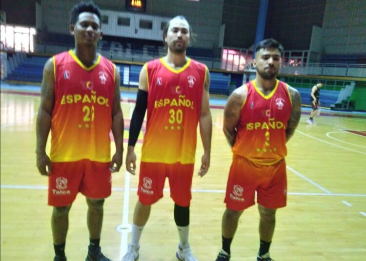 Español debutará en la LNB con escaso rodaje de su plantel