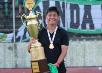 Deportes Linares apostó por un DT conocido  para nuevo proceso