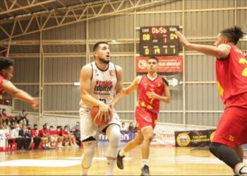 Hispanos poco y nada pudieron hacer ante el rugido de Los Leones