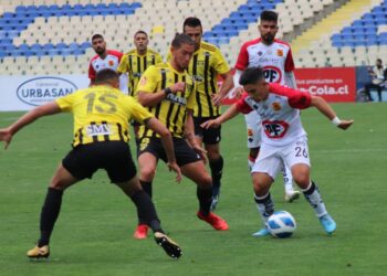 Con sub-21 en cancha: El equipo que prepara Cornejo para enfrentar a Melipilla